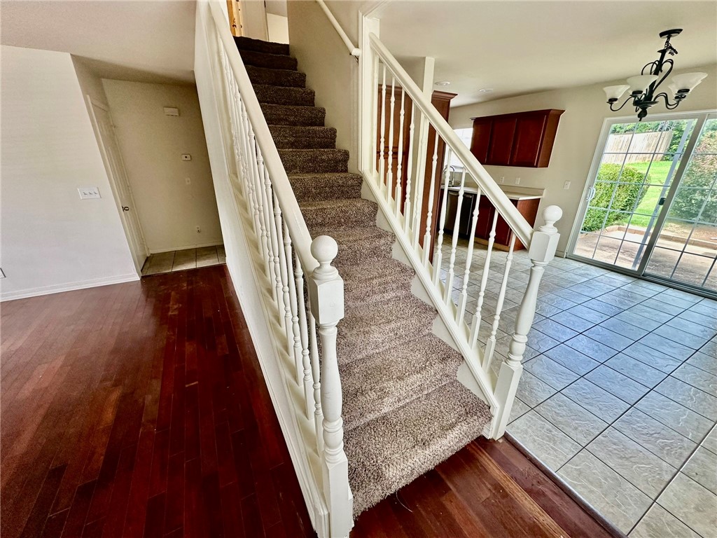 CHAMPIONS ESTATES-ROGERS - Residential Lease