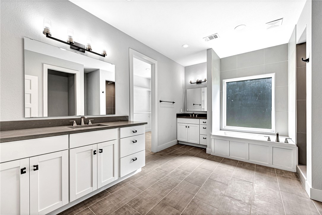 Robinson Mountain Estates - Residential