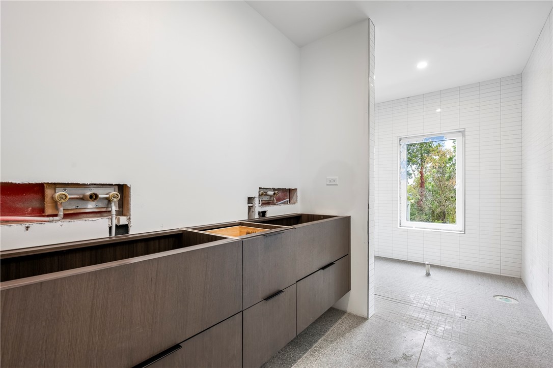 LIGHTBOX AT MARKET-BENTONVILLE - Residential