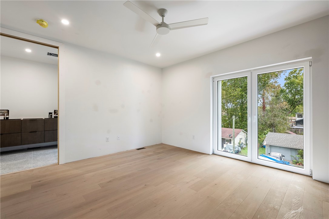 LIGHTBOX AT MARKET-BENTONVILLE - Residential