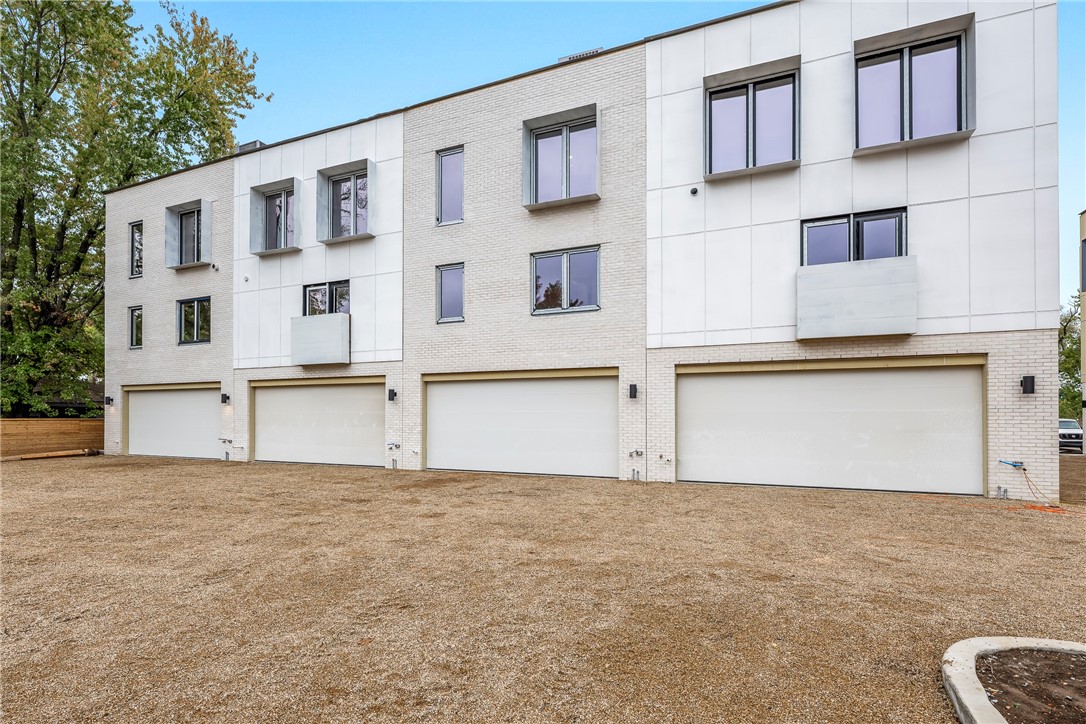 LIGHTBOX AT MARKET-BENTONVILLE - Residential