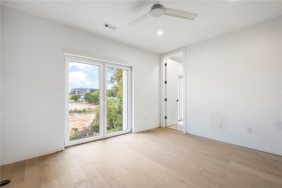 LIGHTBOX AT MARKET-BENTONVILLE - Residential