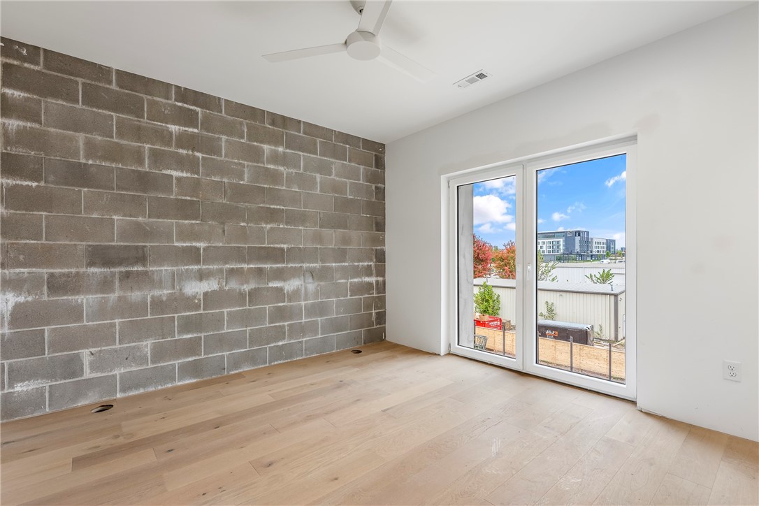 LIGHTBOX AT MARKET-BENTONVILLE - Residential