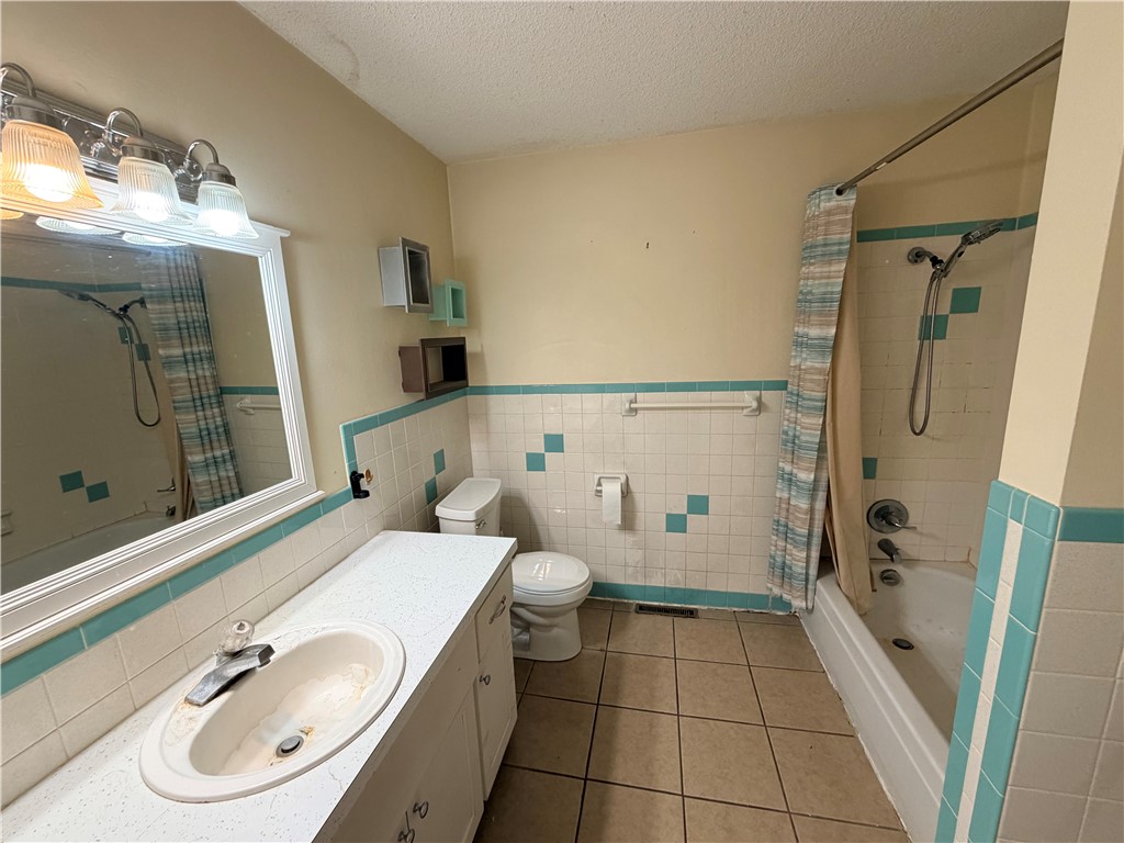 Killebrew Sub 2nd Siloam Spgs - Residential