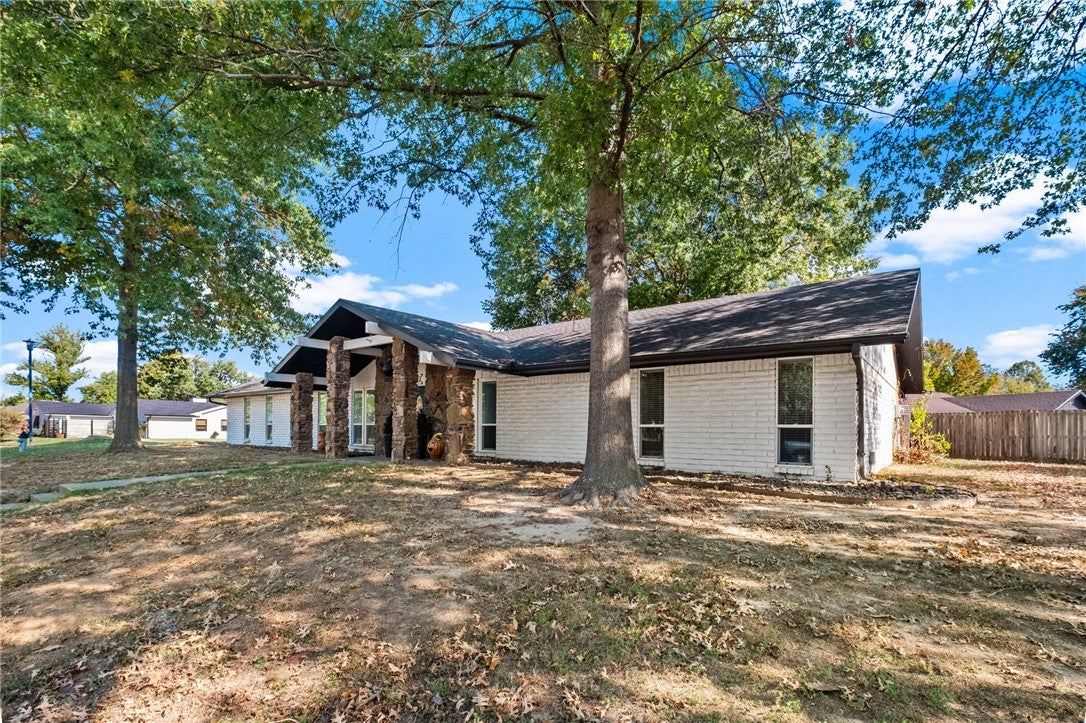 303 N Turtle Creek Drive
