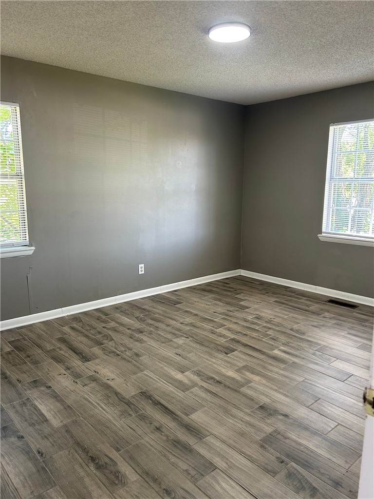 Austins Sub Decatur - Residential Lease