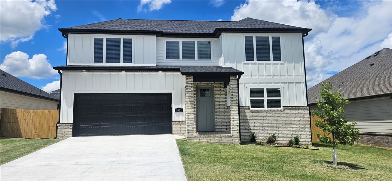 Nice new construction home in the sought-after Osage Hills neighborhood. Frisco plan features 4 bedrooms 2.5 bathrooms, linear electric fireplace, LVP flooring throughout the main living areas and primary bedroom, quartz countertops and more. Chef's kitchen boasting Frigidaire stainless steel appliances, gas range, pantry, quartz countertops, bar pull handles, large island and gorgeous backsplash. Luxurious primary bedroom features abundant natural light, while the spa-like primary bathroom offers a walk-in shower, tub, double sinks, and spacious walk-in closets. Additional features include three large secondary bedrooms upstairs and a separate laundry room. Nestled on a generous lot with covered patio that overlooks the serene sodded, fully fenced backyard
