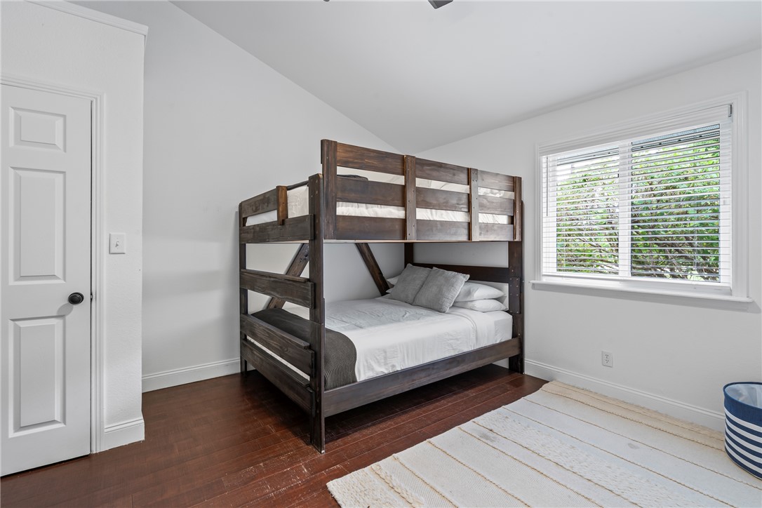 Vans Lakeside Acres Rurban - Residential