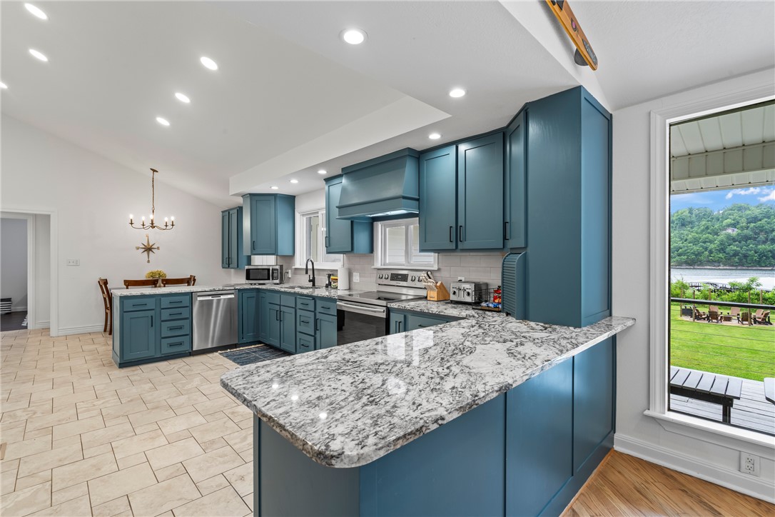 Vans Lakeside Acres Rurban - Residential