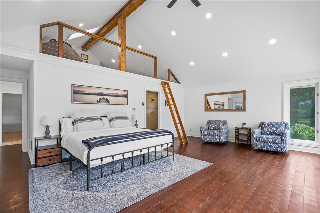 Vans Lakeside Acres Rurban - Residential