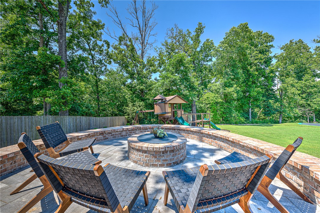 Woods Creek - Residential