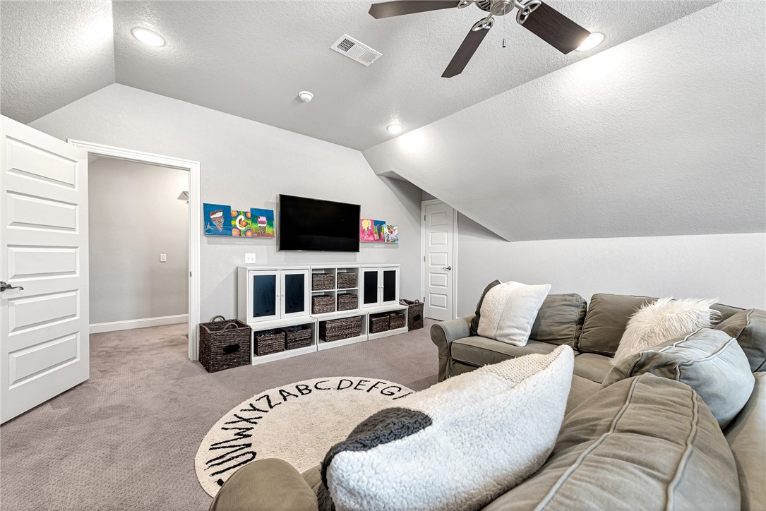 Woods Creek - Residential