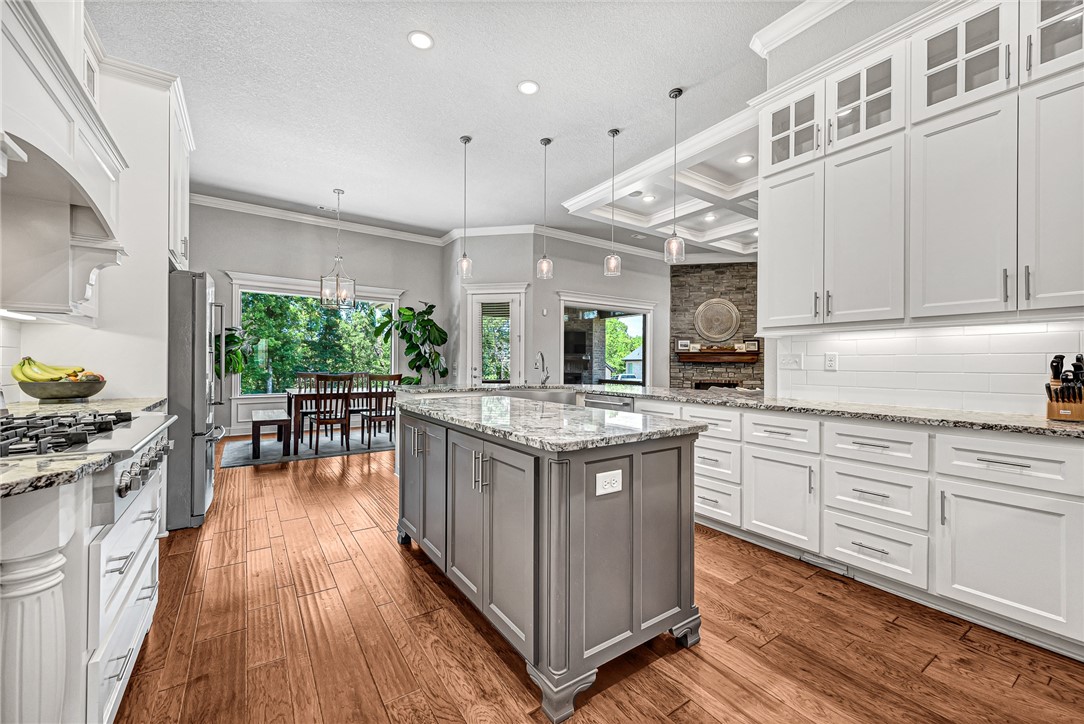 Woods Creek - Residential