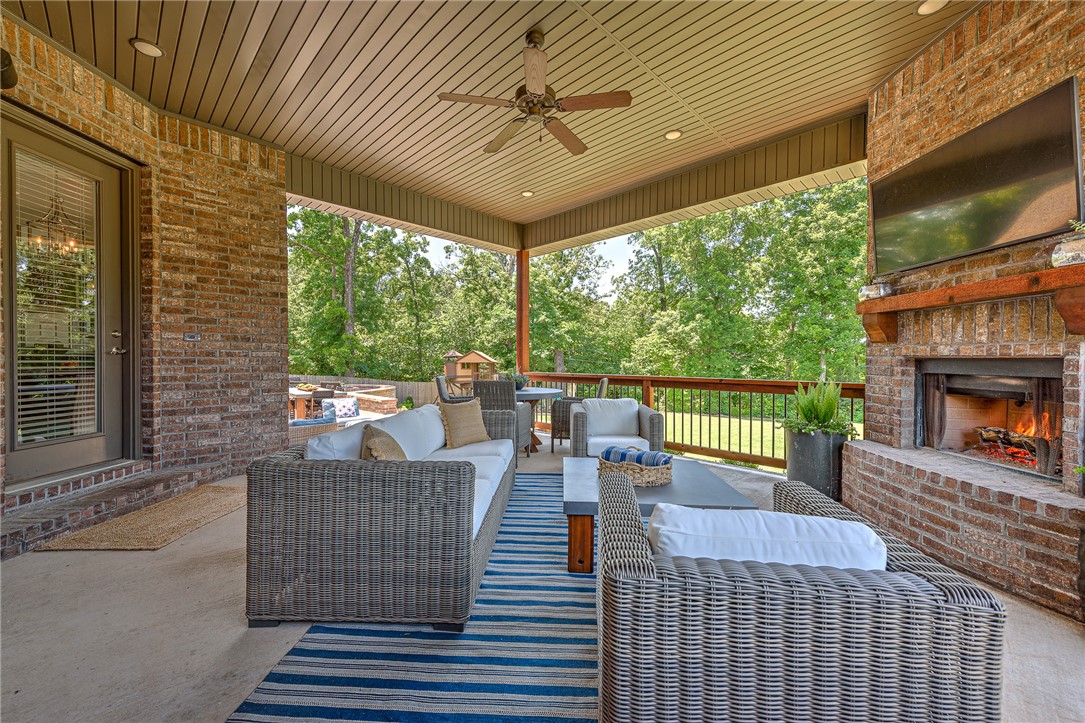 Woods Creek - Residential