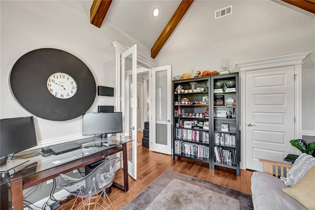 Woods Creek - Residential