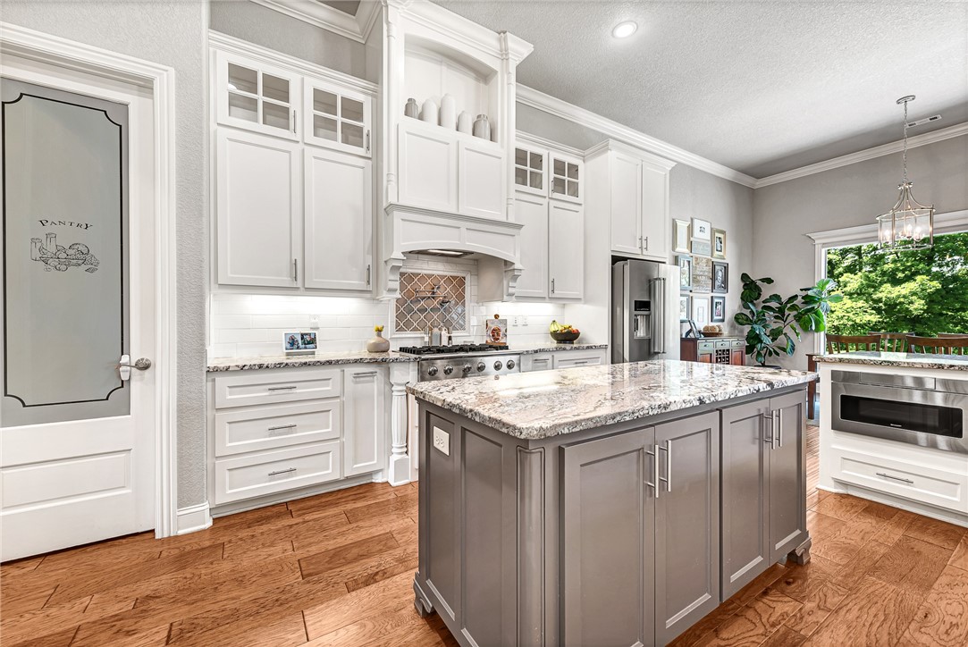 Woods Creek - Residential