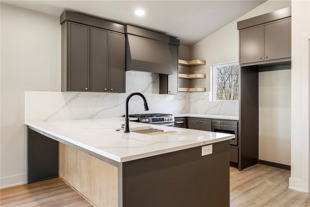 Selkirk Sub Bvv - Residential