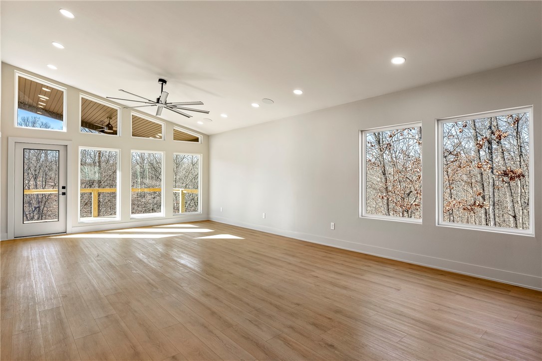 Selkirk Sub Bvv - Residential