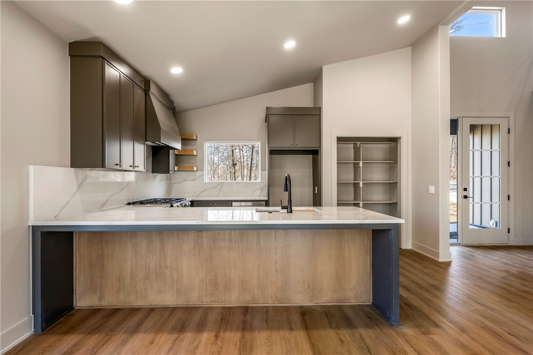 Selkirk Sub Bvv - Residential