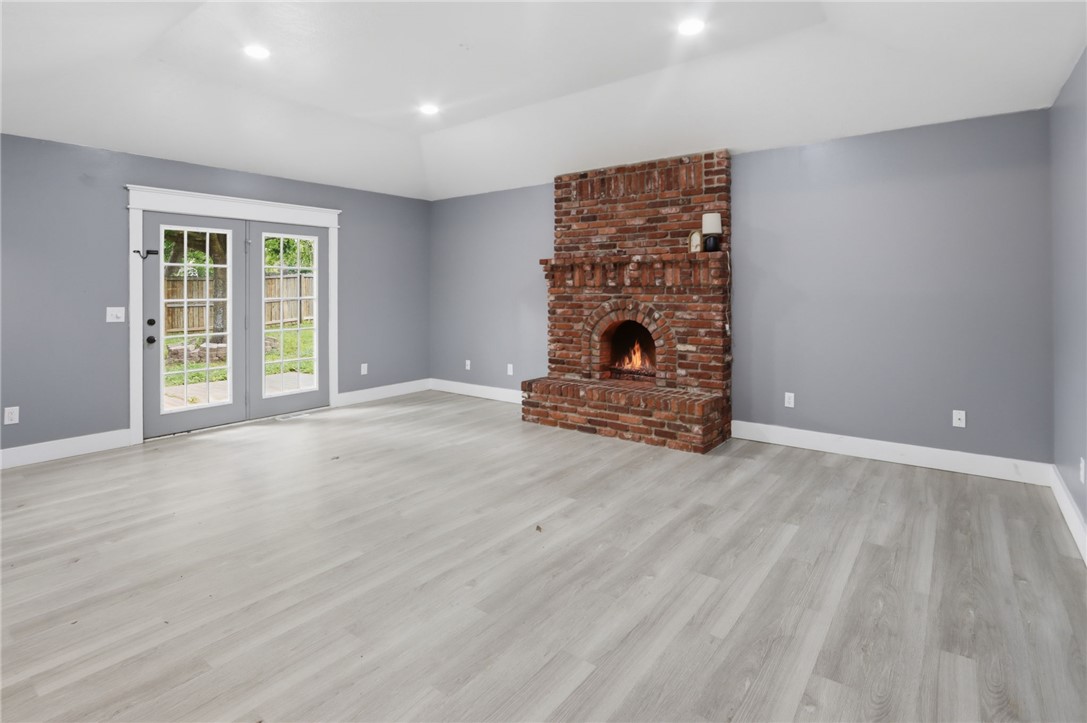 Welsh Add Rogers - Residential