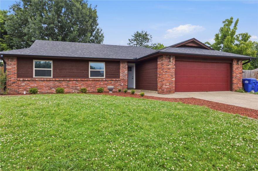Welcome to 1815 S K St in Rogers, Arkansas! This beautifully updated home offers modern finishes, spacious living areas, and a warm inviting feel from the moment you arrive. Featuring a stylish mix of brick and wood exterior, this property stands out with its curb appeal and thoughtful upgrades throughout.
Inside, you’ll find an open and airy layout with updated flooring, fresh neutral tones, and abundant natural light. The bathrooms have been tastefully remodeled with elegant tile work, modern fixtures, and a luxurious walk-in shower design.
Conveniently located in Rogers, you’ll enjoy quick access to shopping, dining, schools, and everything Northwest Arkansas has to offer.
 Features Include:
• Updated interior finishes
• Spacious open living area
• Beautifully remodeled bathrooms
• Modern fixtures and flooring
• Large fenced backyard potential
• 2-car garage
• New Roof
Whether you’re a first-time buyer, downsizing, or looking for a move-in-ready home, 1815 S K St is a must-see!