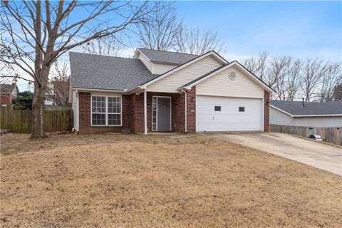 Photo of 3497 Essex Drive, Fayetteville, AR 72704 (MLS # 1333554)