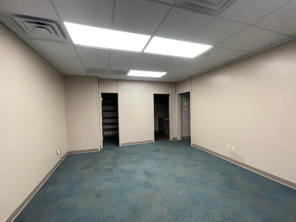 Hall - Commercial Sale