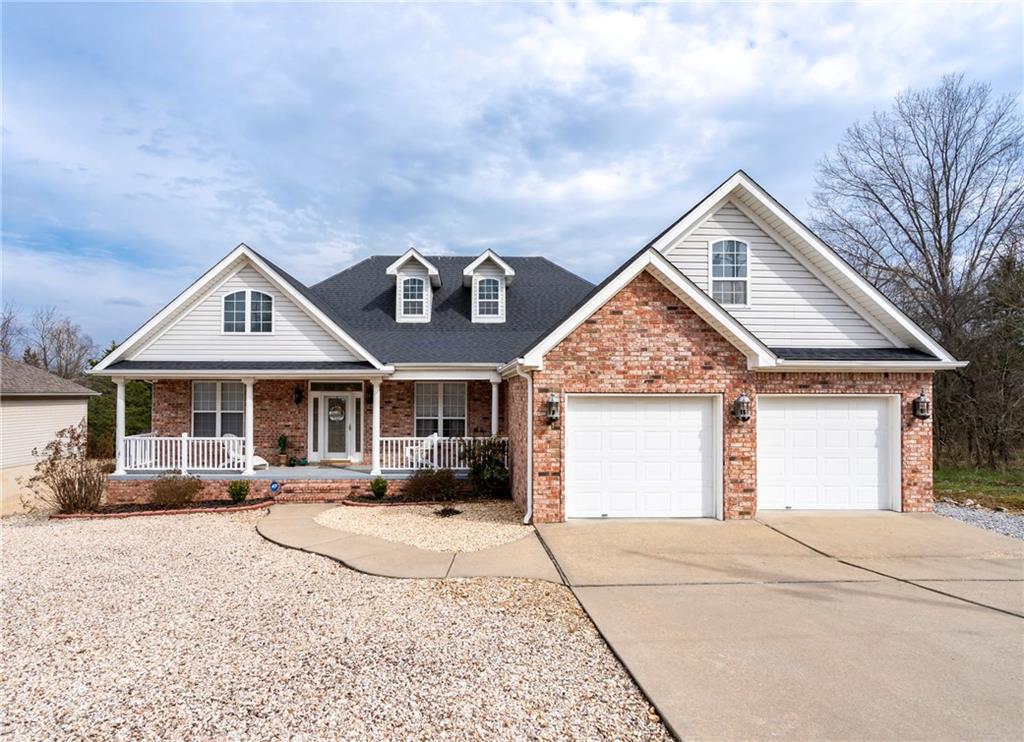 Photo 1 of 41 — 6 Luncarty Lane, Bella Vista, AR 72715