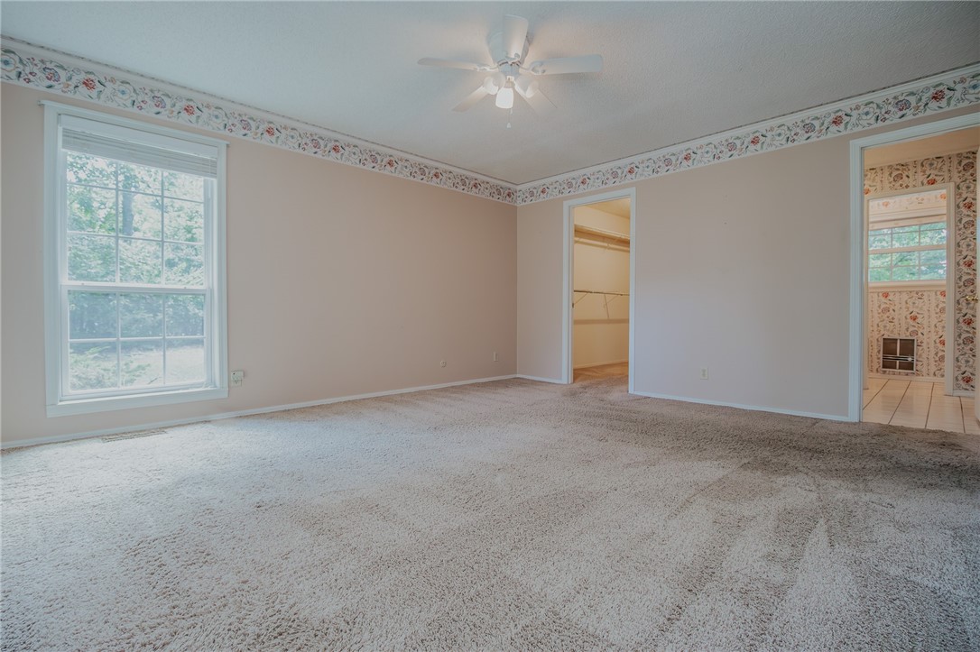 Sherwood Forest Estates - Residential