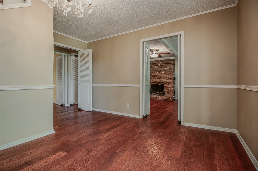 Sherwood Forest Estates - Residential