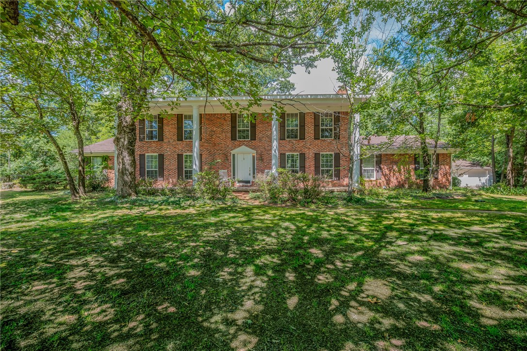 Sherwood Forest Estates - Residential