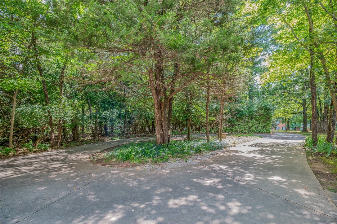 Sherwood Forest Estates - Residential