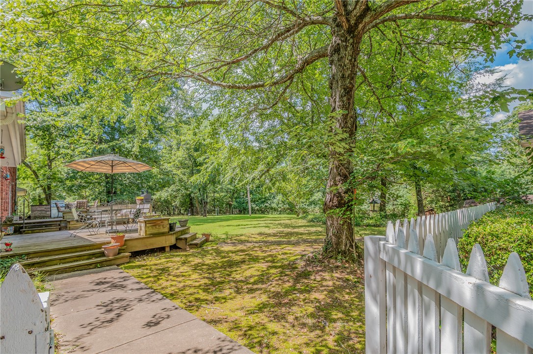 Sherwood Forest Estates - Residential