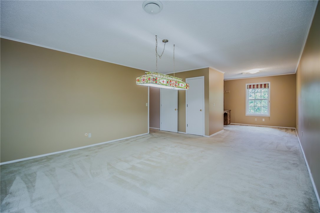 Sherwood Forest Estates - Residential