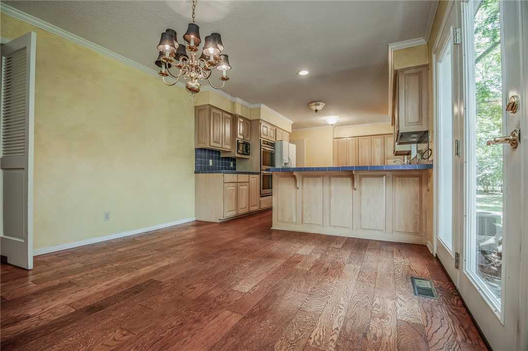 Sherwood Forest Estates - Residential