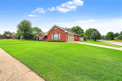 Photo of 4479 W Cheyenne Drive, Fayetteville, AR 72704 (MLS # 1354322)