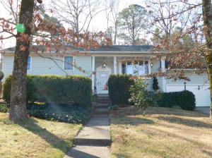 This lovely home has plenty of room for your family and to entertain guests. Four bedrooms and two baths upstairs and two bedrooms with one bath downstairs. With two full living areas this home is ready to make memories in.