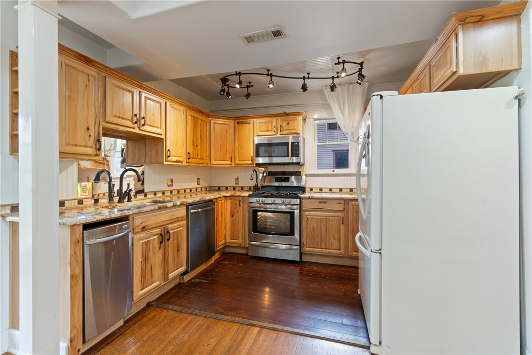 CLAYTON SURVEY - Residential