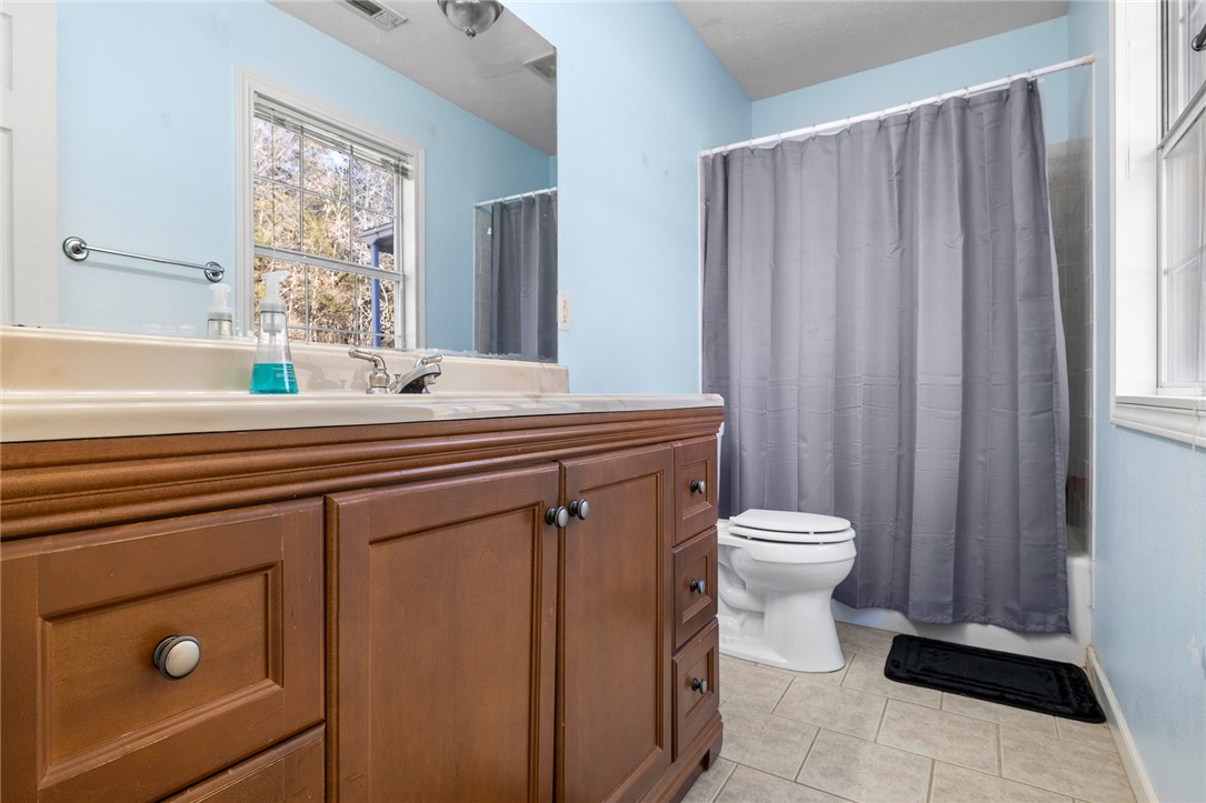 Country Club Hills - Residential