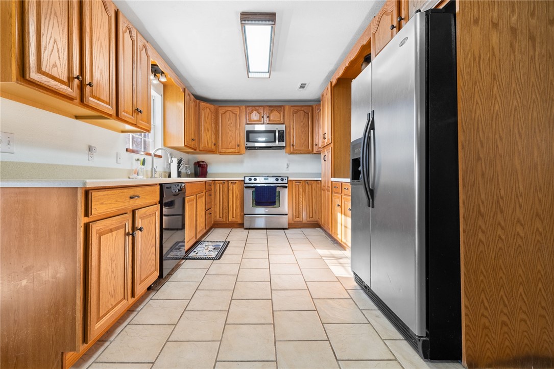 Country Club Hills - Residential