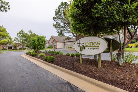 Photo of 2286 W Pinehills Drive 4 #4, Fayetteville, AR 72704 (MLS # 1359242)
