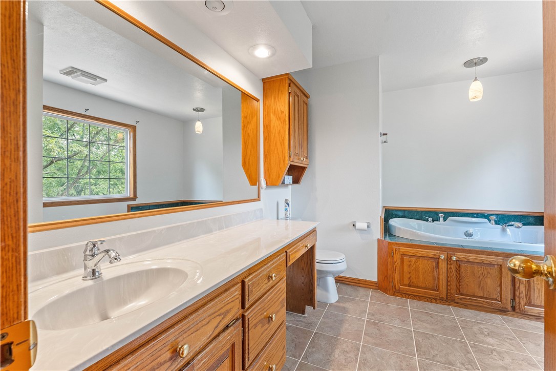 Unit 8 Holiday Island - Residential