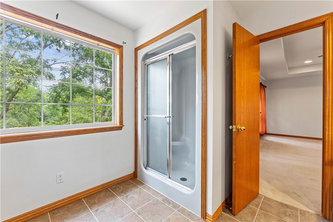 Unit 8 Holiday Island - Residential