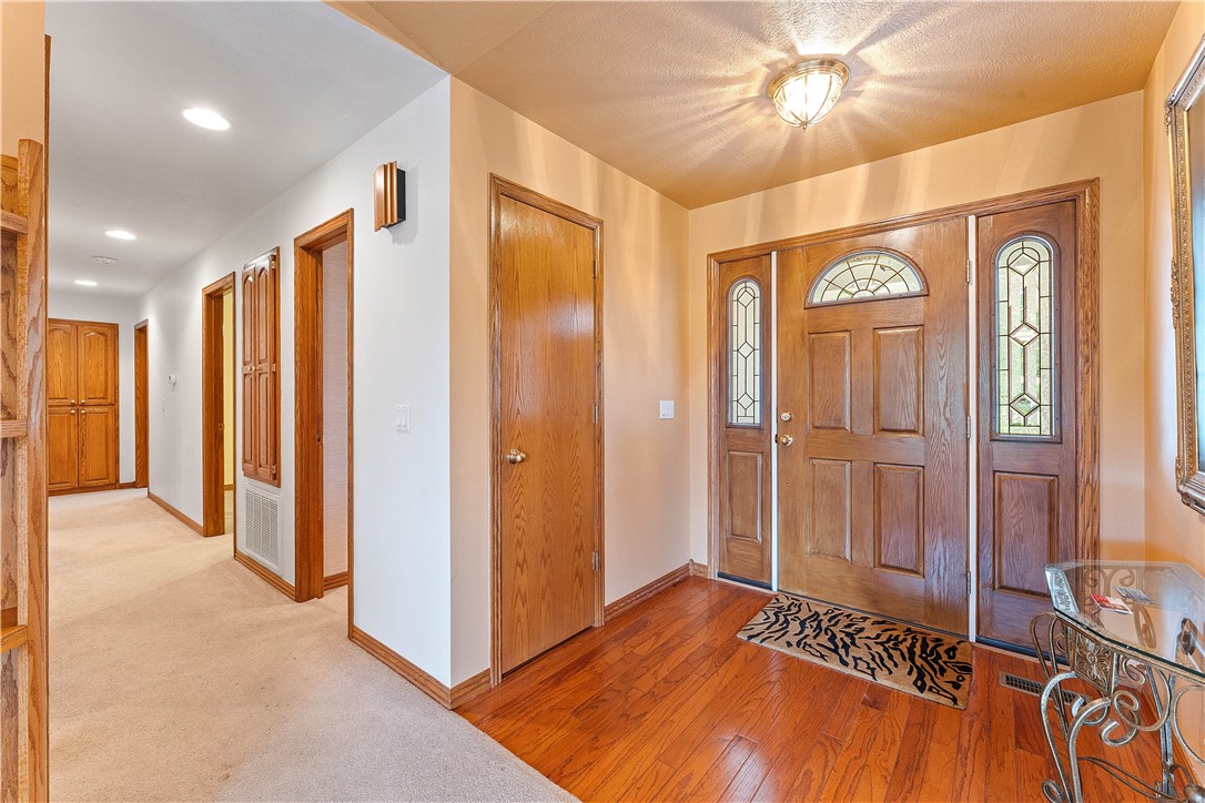 Unit 8 Holiday Island - Residential
