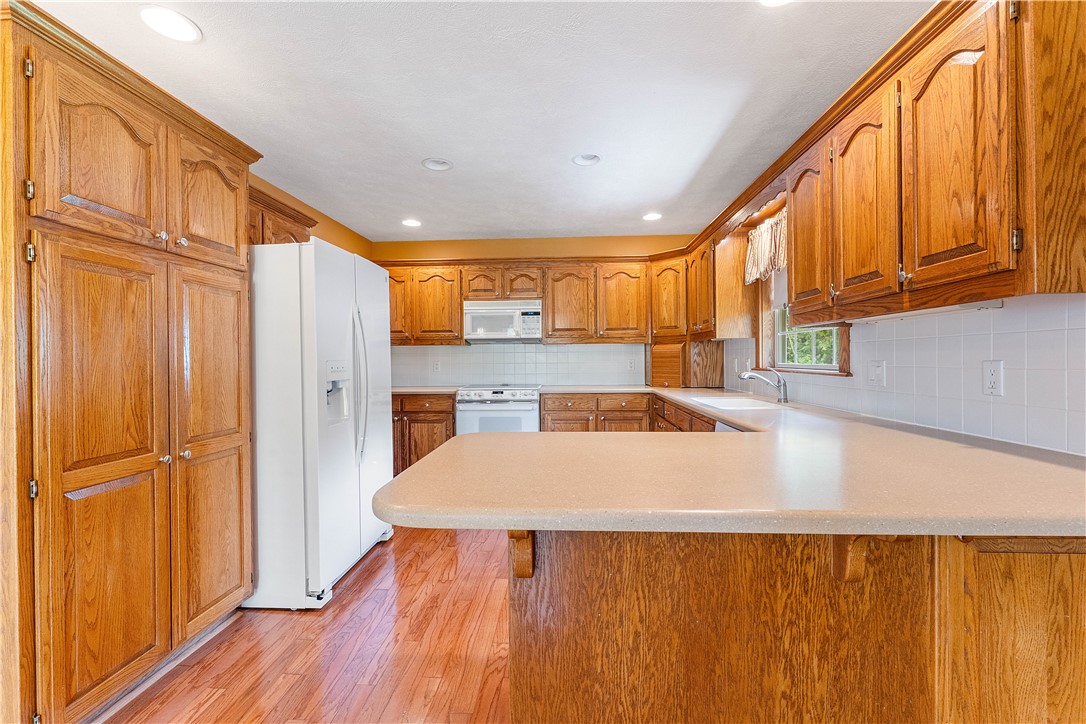 Unit 8 Holiday Island - Residential
