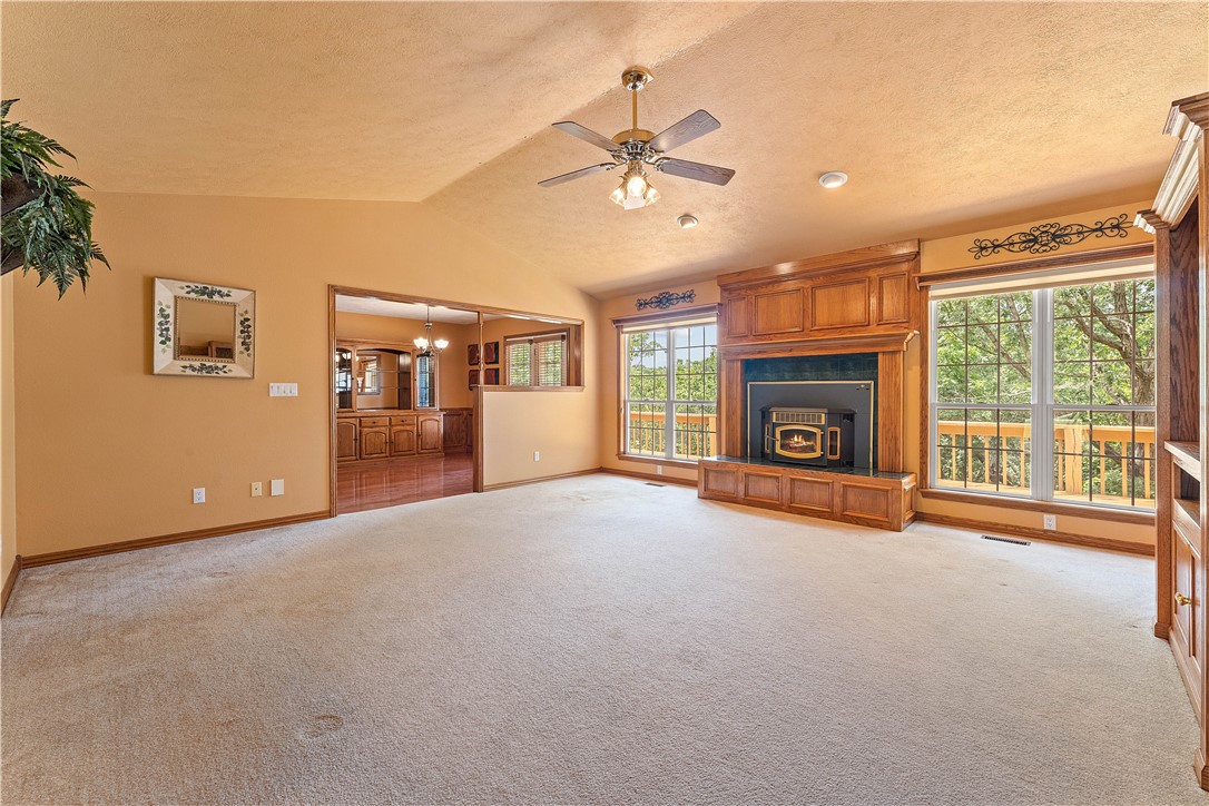 Unit 8 Holiday Island - Residential