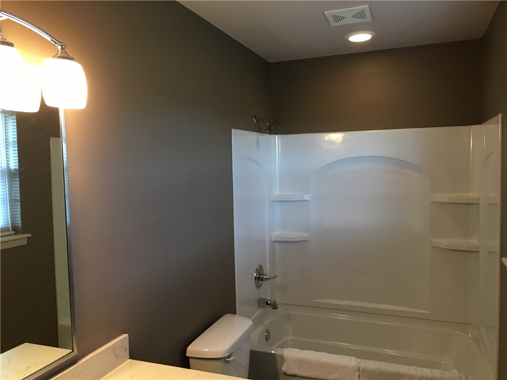 Fayetteville Outlots - Residential Lease