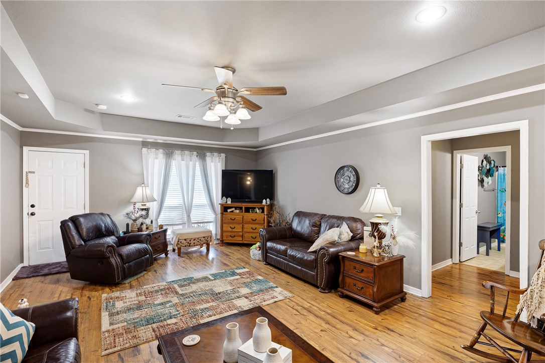 Oak Forest Ph Iv - Residential