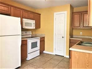 Cedar Heights Sub-Rogers - Residential Lease