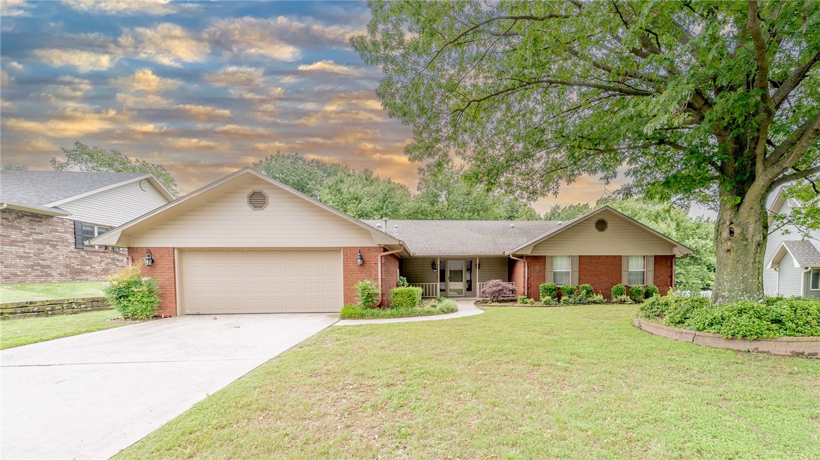 Welcome to this charming and well-maintained 3-bedroom, 2.5-bathroom home. Situated on a beautifully landscaped lot, this home has curb appeal and inviting outdoor spaces.
The kitchen features updated granite countertops, double ovens, a gas cooktop, an eat-in area for daily use, and a formal dining room, perfect for hosting dinners and special occasions, or it could function as a playroom or home office. A generously sized laundry room, complete with a sink makes cleaning and laundry a breeze!
This home has just been professionally deep-cleaned and is move-in ready!
Close to JB Hunt Park and the Razorback Greenway. Just minutes from I-49 and close to shopping! Don’t miss this exceptional opportunity!